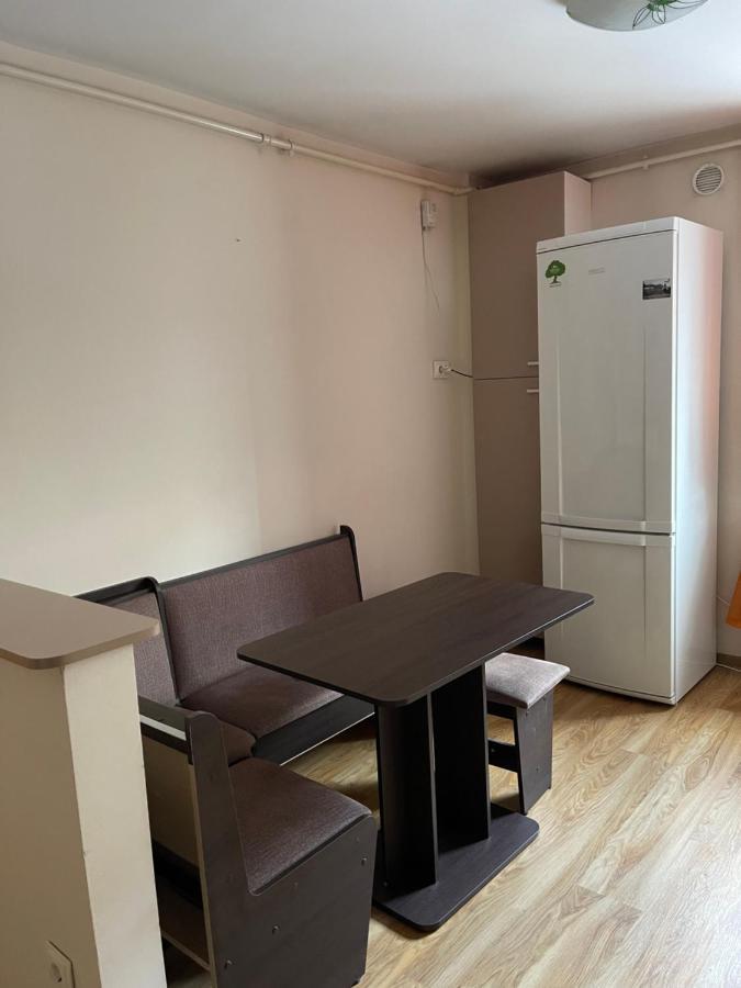 شقة Cerna Apartament براشوف المظهر الخارجي الصورة